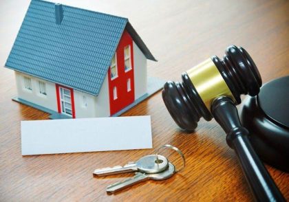 چگونه می توانم یک وکیل ملکی خوب پیدا کنم؟