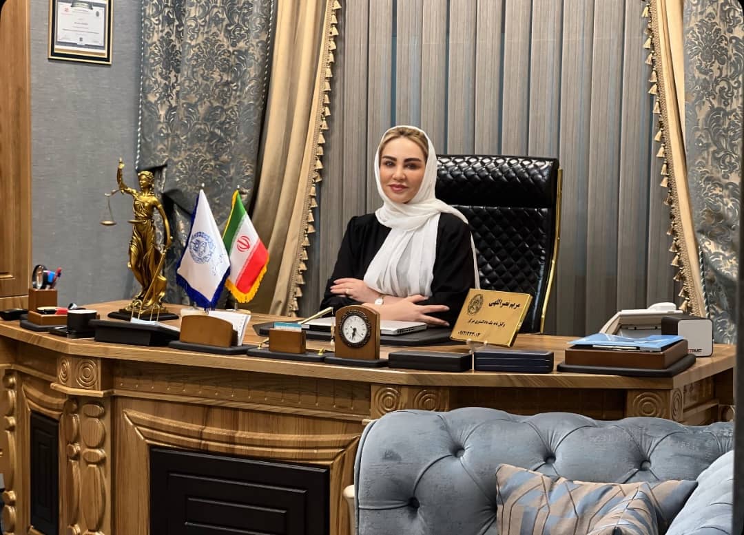وکیل پایه یک مواد مخدر